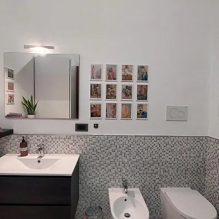 Casa Di Chicca Apartment *